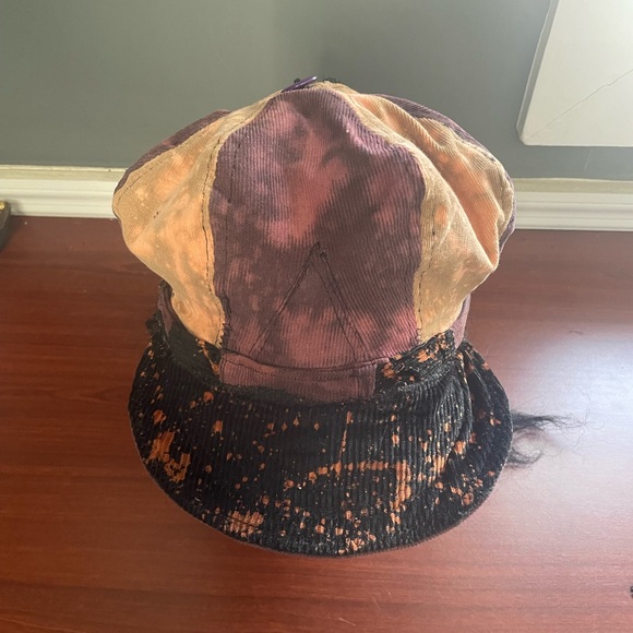Custom hat - Picture 3 of 9